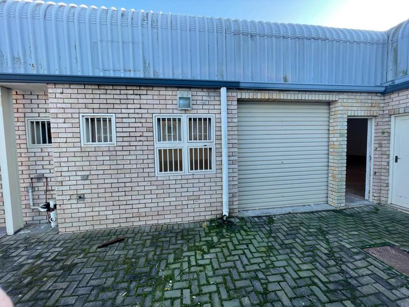 To Let commercial Property for Rent in Walmer Eastern Cape